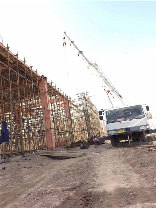 普洱市吊车作业的安全注意事项有哪些？